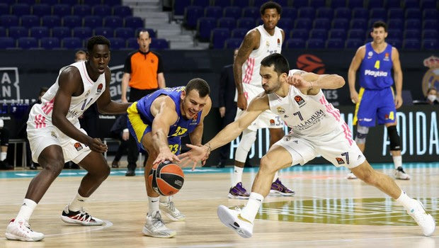 Ρεάλ Μαδρίτης – Μακάμπι 79-63: Πήρε φόρα η “Βασίλισσα”