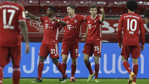 Bundesliga: Πεντάρες για Μπάγερν και Στουτγκάρδη, εύκολα η Ντόρτμουντ