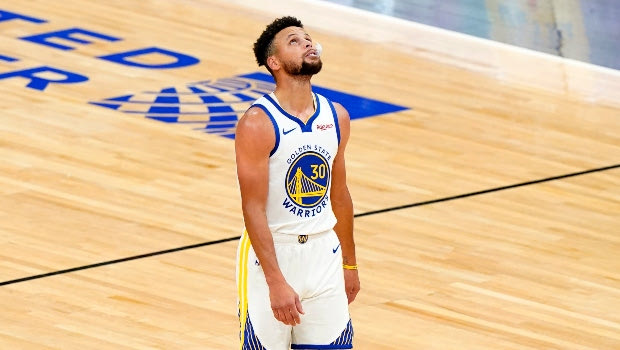 Ο Κάρι έσπασε το φράγμα των 2.500 τριπόντων στο NBA