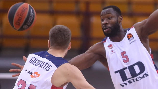 Με φόρα από την Πόλη η Μπασκόνια, 83-71 την Γκιπούθκοα