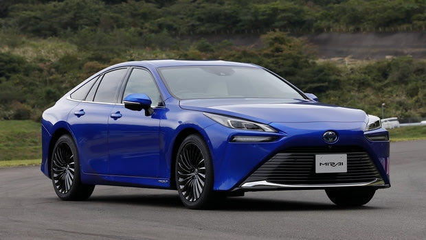Νέα επανάσταση η Toyota με το νέο υδρογονοκίνητο Mirai