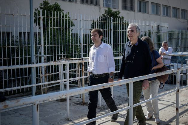 Τα 15 στελέχη του ΣΥΡΙΖΑ που υπέγραψαν κείμενο υπέρ του Κουφοντίνα