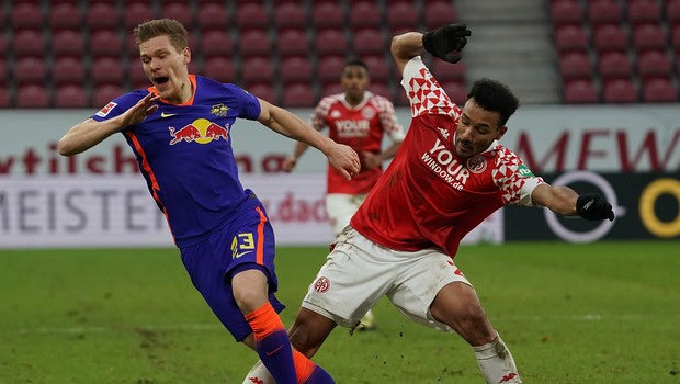 Bundesliga: Νίκη της Μάιντς επί της Λειψίας, σημαντικό διπλό για τη Βόλφσμπουργκ