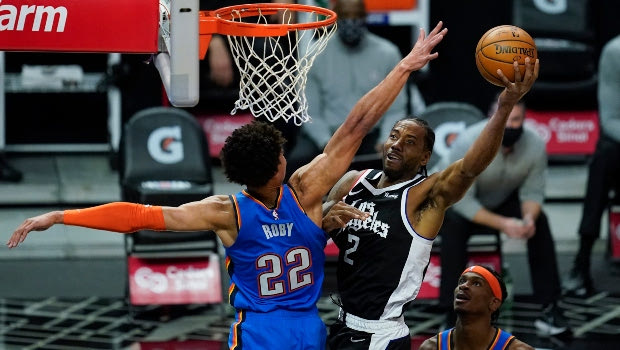 Κλίπερς – Θάντερ 108-100: “Καθάρισαν” με ηγέτη Λέοναρντ
