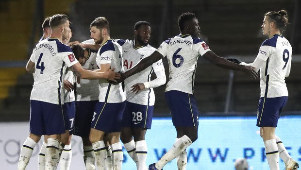Γουίκομπ – Τότεναμ 1-4: Με ανατροπή και άγχος πήρε την πρόκριση