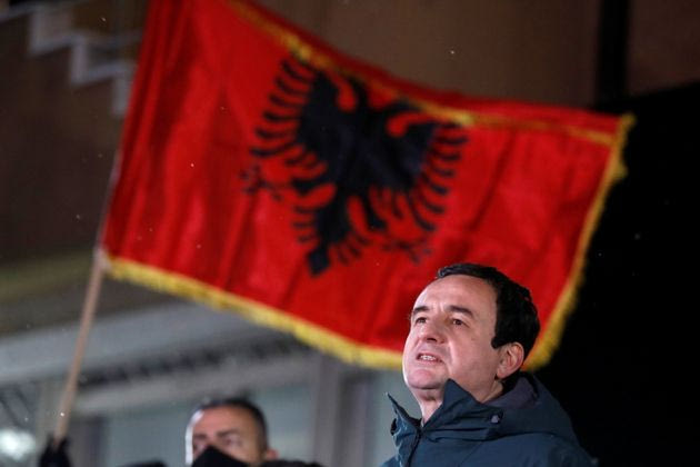 Νίκη με 48% για το κίνημα “Αυτοδιάθεσης” στις βουλευτικές εκλογές στο Κόσοβο – Η επιστροφή του πρώην πρωθυπουργού Άλμπιν Κούρτι