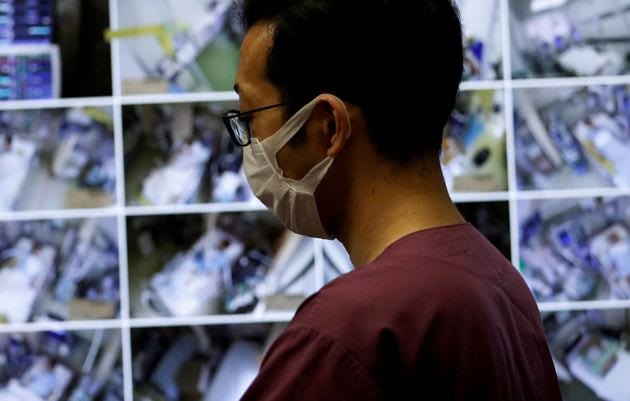 Αυτή η χώρα έχει ένα από τα καλύτερα συστήματα υγείας παγκοσμίως – Γιατί οι πολίτες της πεθαίνουν από κορονοϊό στο σπίτι