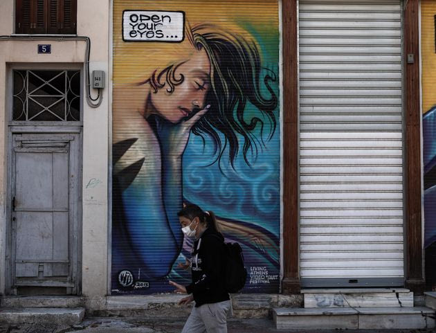 Η τριπλή κρίση που επιφέρει ο Covid-19