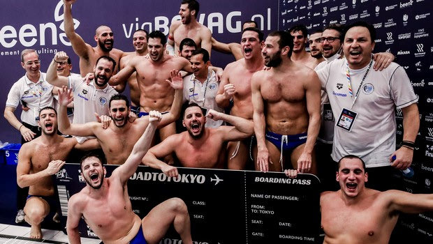 Ελλάδα – Ρωσία 13-10: Πανηγυρισμοί με “Ελλάς ολέ ολέ, δεν σταματώ να τραγουδώ ποτέ”