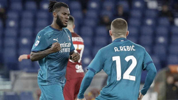 Ρόμα – Μίλαν 1-2: Συνεχίζει την καταδίωξη της Ίντερ