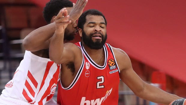 Η βαθμολογία της EuroLeague: 12 νίκες ο Ολυμπιακός, 9 με δύο ματς λιγότερα ο Παναθηναϊκός