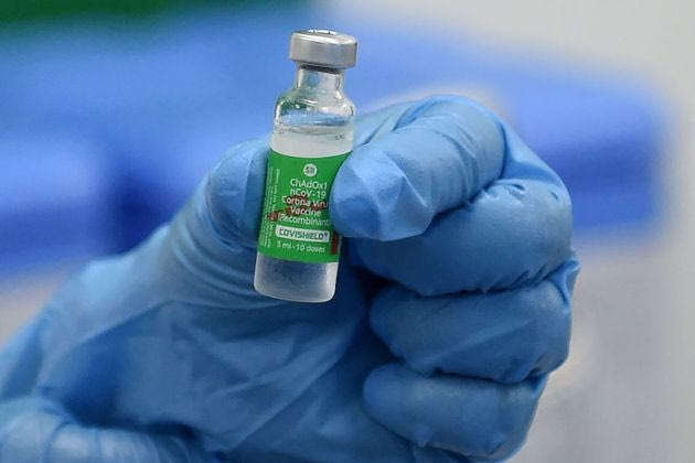 AstraZeneca: Ο EMA συνεδριάζει ΞΑΝΑ (τρίτη φορά) για το εμβόλιο – Τι συμβαίνει επιτέλους