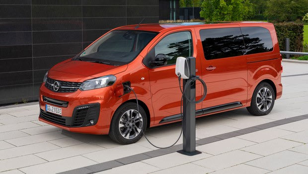 Opel Zafira-e Life συμβατό με αναπηρικά αμαξίδια
