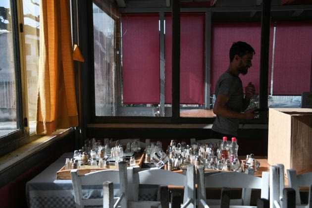 Εστίαση: Τι θα ισχύσει με τις μετακινήσεις και τα sms