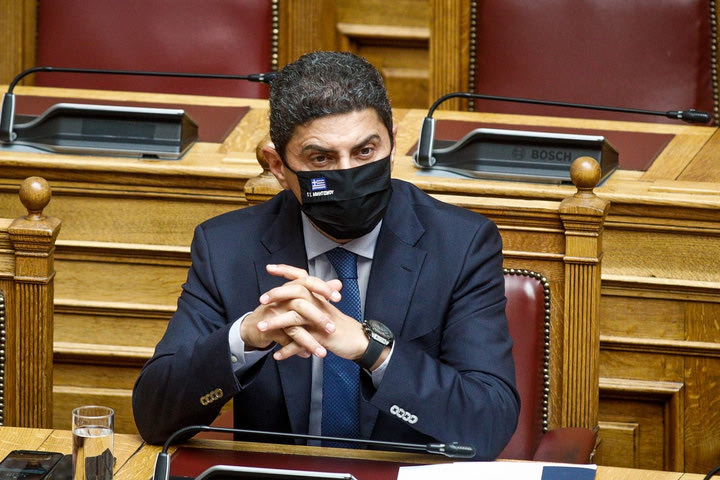 “Πράσινο φως” από λοιμωξιολόγους για γυμναστήρια και χρήση γηπέδων 5Χ5 και μπάσκετ