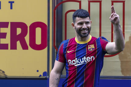 Αγκουέρο: “Αν παίξω δίπλα στον Μέσι θα είμαι χαρούμενος και υπερήφανος”