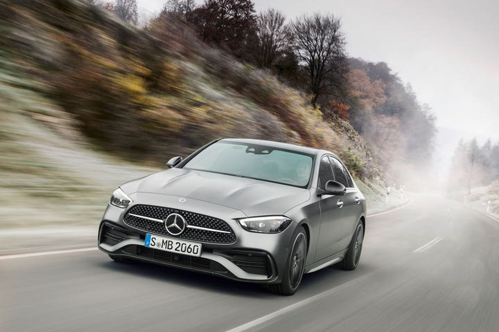 Η Mercedes-Benz δεν αποχωρεί από την Ελλάδα