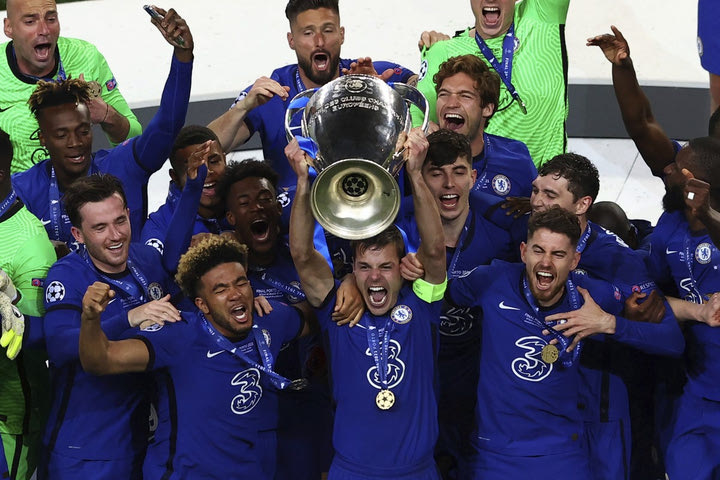 Η UEFA ανακοίνωσε την κορυφαία 23άδα του φετινού Champions League
