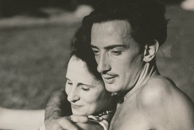 Η θυελλώδης σχέση του Σαλβαντόρ Νταλί με την “διαβολική” Γκαλά γίνεται ταινία