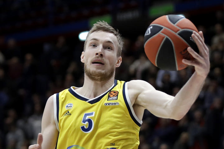 “Ενδιαφέρον για Γκιφάι και Χόμς η Ζάλγκιρις”