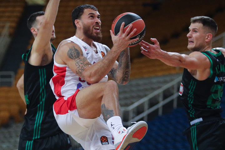 Το “καρφί” του Μάικ Τζέιμς για την EuroLeague: “Πιθανότατα δεν ήμουν στην ψηφοφορία”