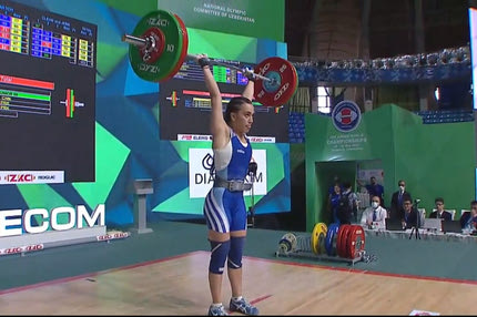 Δύο πανελλήνια ρεκόρ έσπασε η Μαρία Καρδαρά στο Παγκόσμιο νεανίδων άρσης βαρών