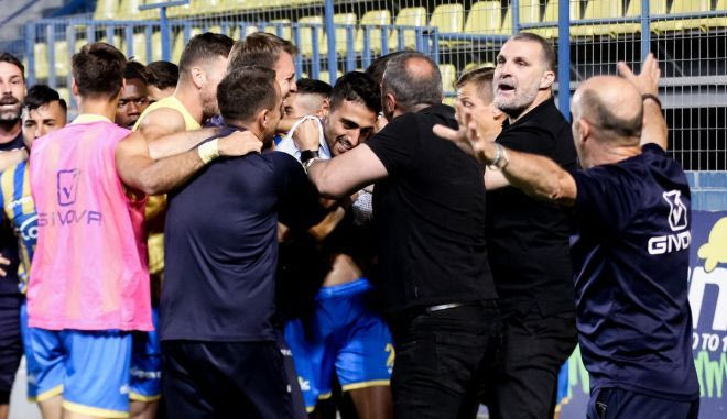 Το πέναλτι του Βέργου που έσωσε τον Παναιτωλικό και ο έξαλλος πανηγυρισμός του Δέλλα