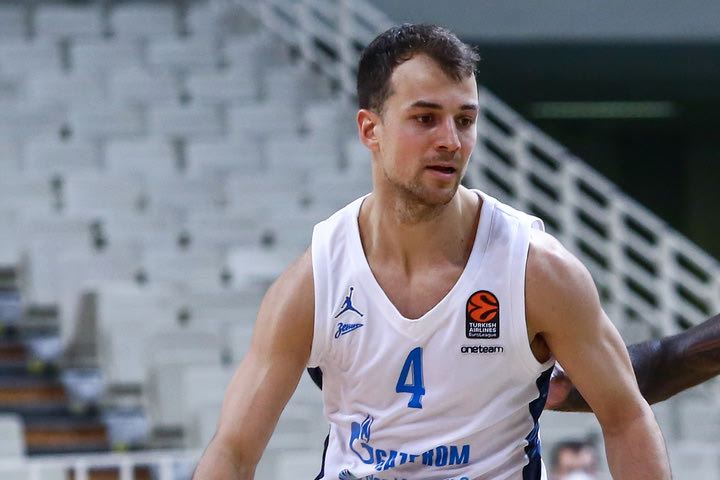 Ο Κέβιν Πάνγκος στην κορυφαία πεντάδα της EuroLeague