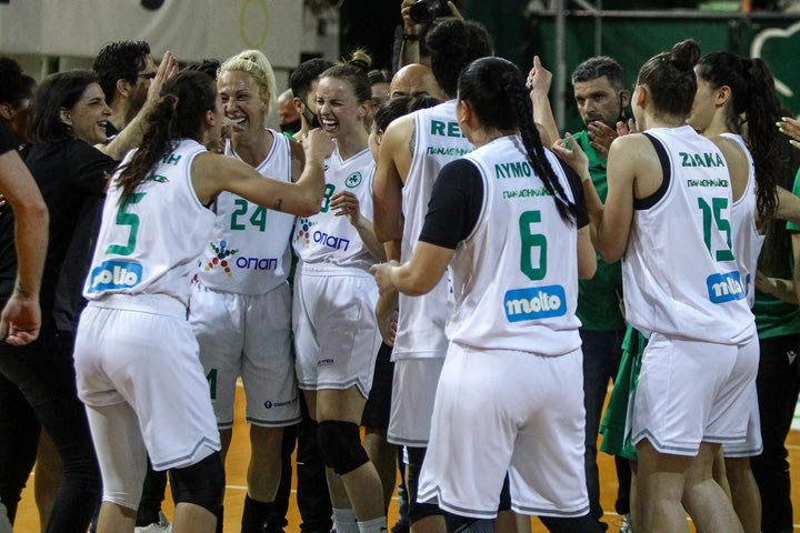Παναθηναϊκός – Ολυμπιακός 76-73: Ζωντανό το τριφύλλι με ανατροπή από το -18