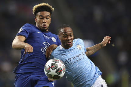 Μάντσεστερ Σίτι: Ρατσιστική επίθεση σε Στέρλινγκ και Γουόκερ, αμέσως μετά τον τελικό του Champions League