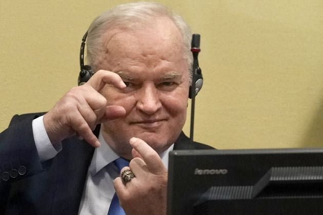 Ράτκο Μλάντιτς: Οριστικά ένοχος για γενοκτονία ο «χασάπης της Βοσνίας» – Τα εγκλήματά που συγκλόνισαν την ανθρωπότητα