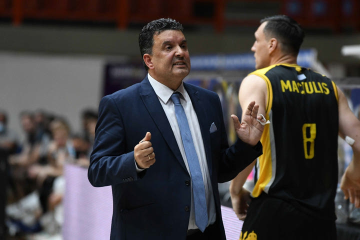 Αγγέλου: “Μας αποσυντόνισαν οι απουσίες του Προμηθέα, όμως αντιδράσαμε”