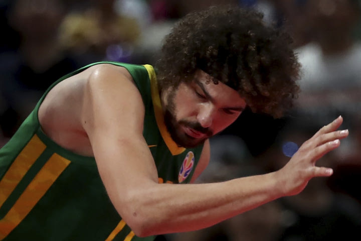 Βραζιλία – Κροατία 94-67: Χετσχάιμερ και Βαρεχάο έβαλαν την παρέα του Χεζόνια στα καλάθια