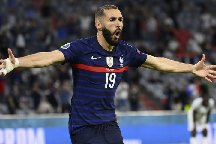 Πιο γρήγοροι από γκρεϊχάουντ, το πρώτο γκολ του Μπενζεμά και η βολική ισοπαλία