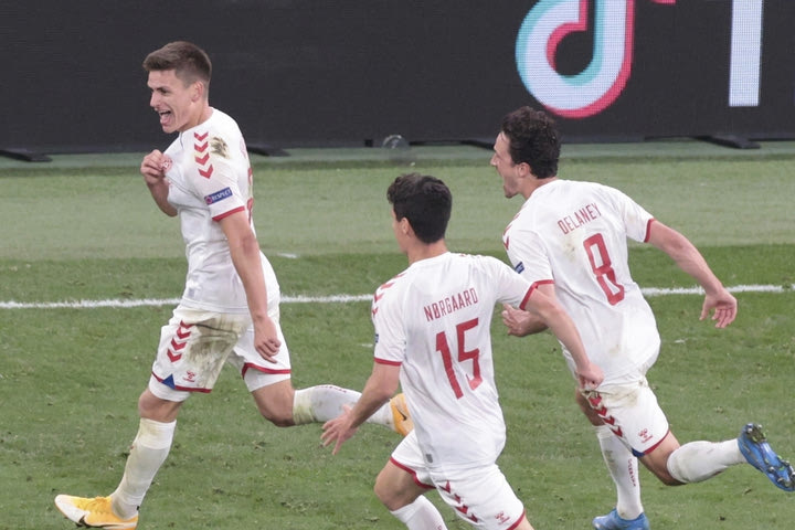 S24 Euro 2020, Ρωσία – Δανία: Ο Μάλε σφράγισε την επικράτηση των Δανών