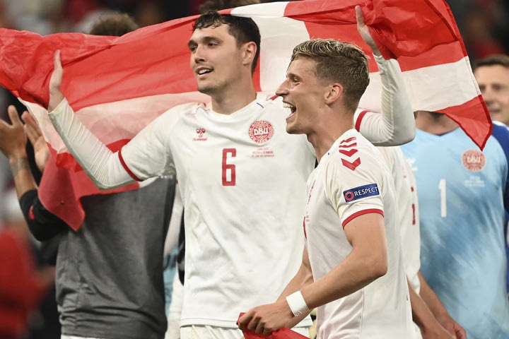Euro 2020: Οι Δανοί πανηγύρισαν όταν έμαθαν πως προκρίθηκαν οριστικά στους “16”