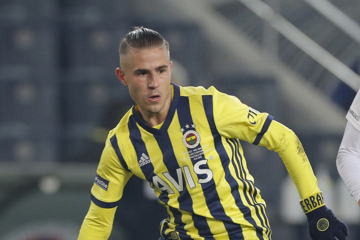 Το σημερινό τηλεοπτικό πρόγραμμα σε Europa League και Conference League