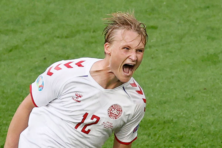 Euro 2020, Ουαλία – Δανία 0-4: Ηγέτης με δύο γκολ ο Ντόλμπεργκ και πρόκριση στα προημιτελικά