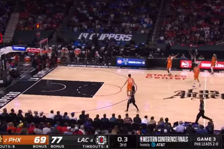 Το buzzer-beater του Τζορτζ από το κέντρο από 6 διαφορετικές λήψεις