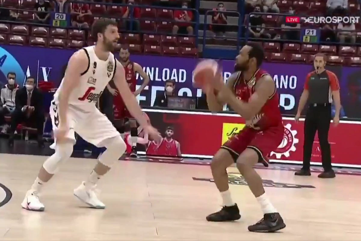 Αρμάνι Μιλάνο – Βίρτους Μπολόνια 77-83: Τεόντοσιτς και Μπελινέλι έτοιμοι για το πρωτάθλημα