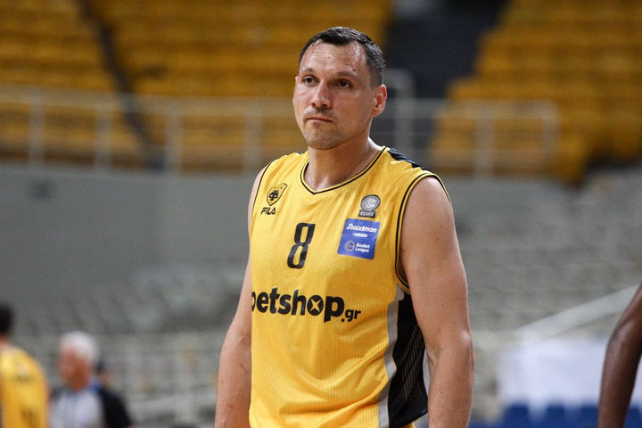 Ματσιούλις: “Η ΑΕΚ μου χρωστάει 4 μήνες, ειπώθηκαν πράγματα για τους παίκτες που δεν ίσχυαν”