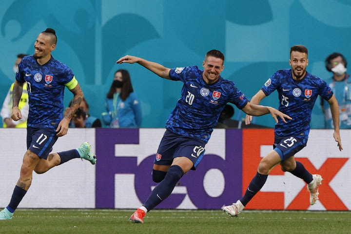 Euro 2020, Πολωνία – Σλοβακία: Η έξοχη ατομική ενέργεια του Μακ και το αυτογκόλ του Σέζνι