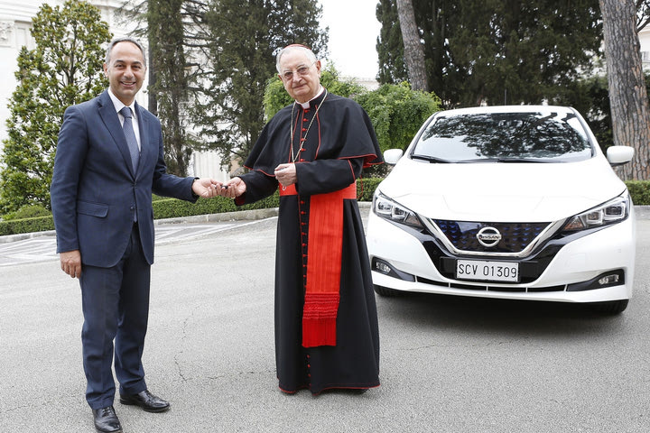 Ηλεκτρικό Nissan LEAF και στο Βατικανό