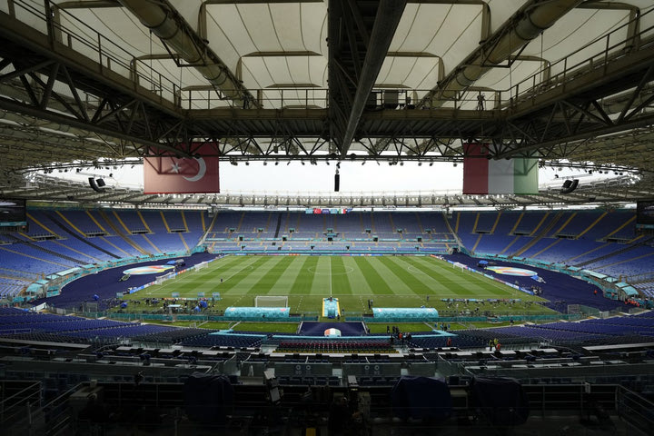 Euro 2020, Ιταλία – Ελβετία: Συναγερμός για βόμβα έξω από το Ολίμπικο