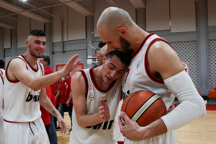 Ο Ολυμπιακός Β’ πήρε την άνοδο για την Α1, νίκησε το Μαρούσι στο ΣΕΦ με 93-87