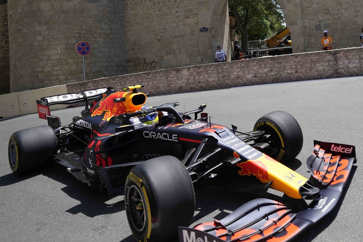 Formula 1 Μπακού, FP2: Πρώτος ο Πέρεθ, νέο ατύχημα του Λεκλέρ