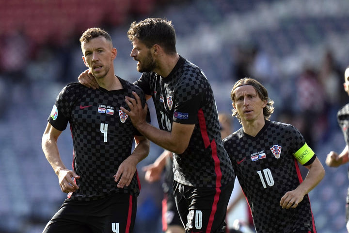 Euro 2020, Κροατία – Τσεχία 1-1: Η γκολάρα του Πέρισιτς κράτησε ζωντανούς τους Κροάτες