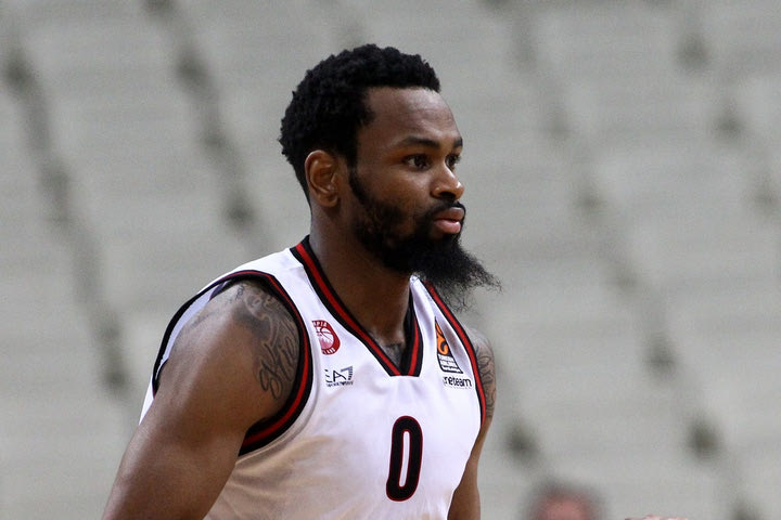 Βενέτσια – Αρμάνι Μιλάνο 83-93: “Σκούπισε” τη σειρά και προκρίθηκε στους τελικούς του ιταλικού πρωταθλήματος