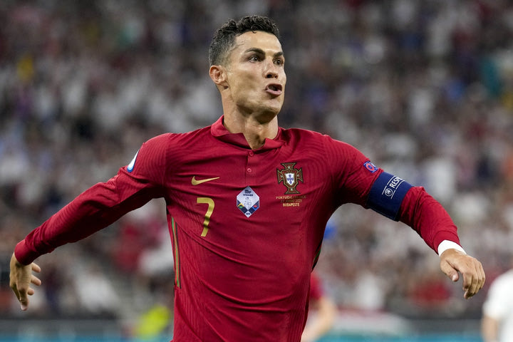 Euro 2020: Ο Ρονάλντο έγινε ο πρώτος παίκτης που φτάνει τα 20 γκολ σε Euro και Μουντιάλ