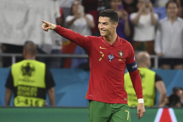 S24 Euro 2020, Πορτογαλία – Γαλλία: Ο Ρονάλντο έκανε το 2-2 και ισοφάρισε το ρεκόρ του Αλί Νταεΐ